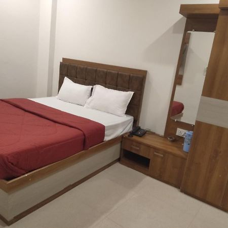 Rudraksha Guest House Varanasi Esterno foto