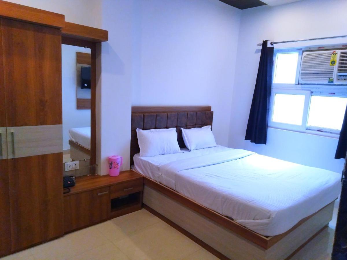 Rudraksha Guest House Varanasi Esterno foto