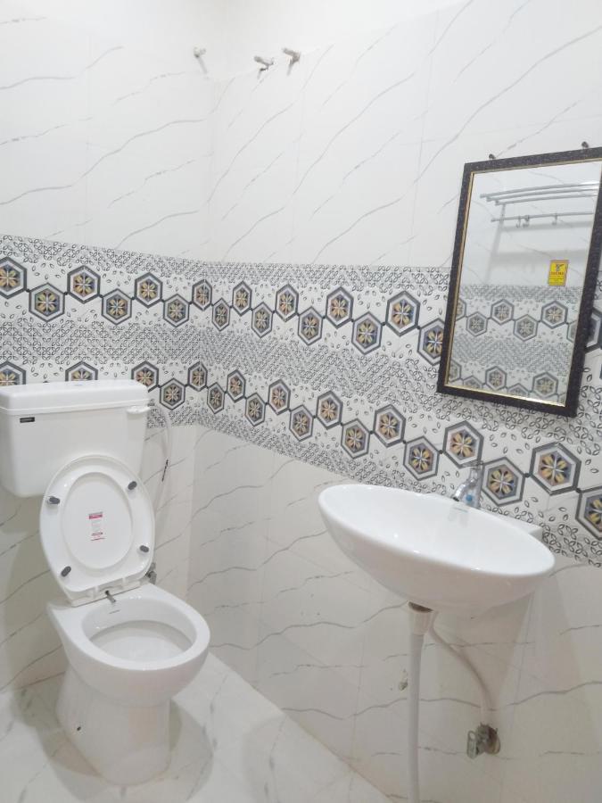 Rudraksha Guest House Varanasi Esterno foto