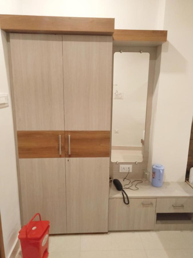 Rudraksha Guest House Varanasi Esterno foto