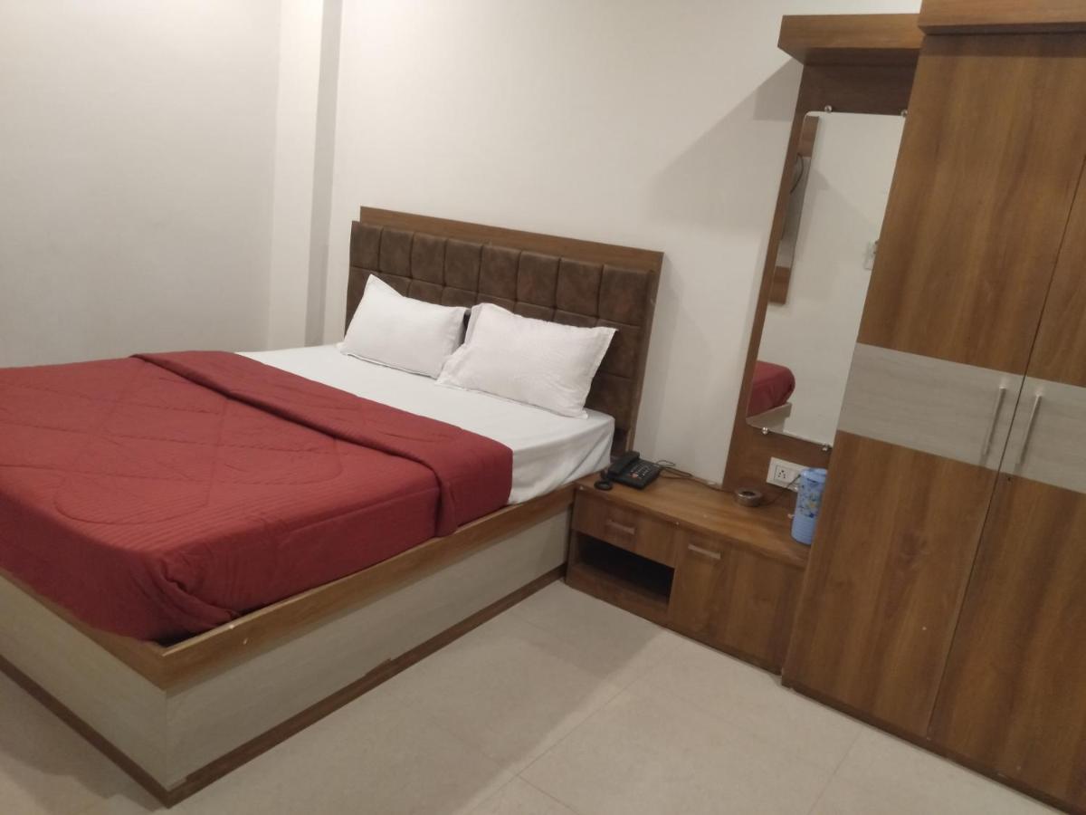 Rudraksha Guest House Varanasi Esterno foto